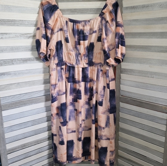 041 - Women's Puff Short Sleeve Dress | Universal Thread™ | Small - Picture 7 of 11